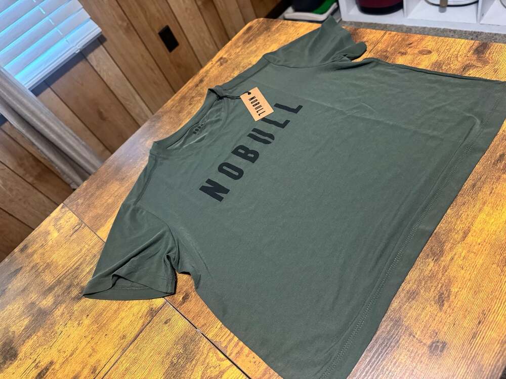 NOBULL Women's Tee Dark Army Green Size M NWT